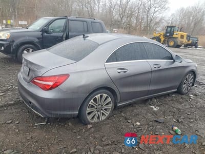 Trzecie zdjęcie samochodu z tyłu: 2019 MERCEDES-BENZ CLA 250 4MATIC VIN:WDDSJ4GBXKN767807 - miniatura