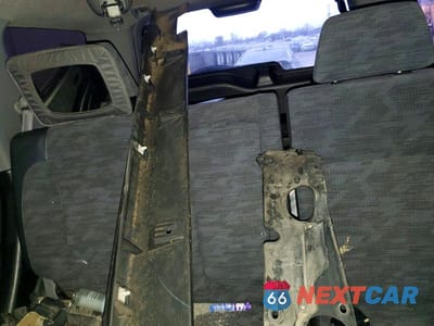 Zdjęcie 10 z 12 samochodu: 2004 HONDA CR-V LX VIN:JHLRD78414C053163 - miniatura