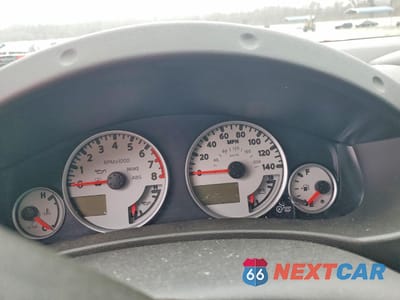 Zdjęcie 9 z 12 samochodu: 2010 SUZUKI EQUATOR RMZ-4 VIN:5Z61D0EV9AC427174 - miniatura