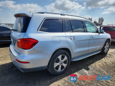 Trzecie zdjęcie samochodu z tyłu: 2014 MERCEDES-BENZ GL 450 4MATIC VIN:4JGDF7CE2EA269033 - miniatura