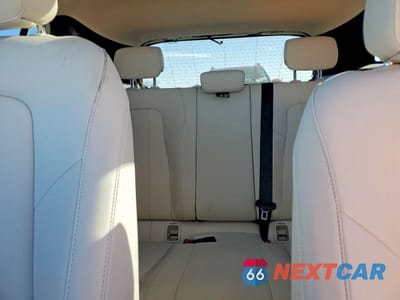 Zdjęcie 10 z 13 samochodu: 2022 MERCEDES-BENZ GLA 250 4MATIC VIN:W1N4N4HB0NJ322941 - miniatura