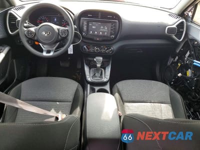 Zdjęcie 8 z 11 samochodu: 2021 KIA SOUL LX VIN:KNDJ23AU0M7794822 - miniatura