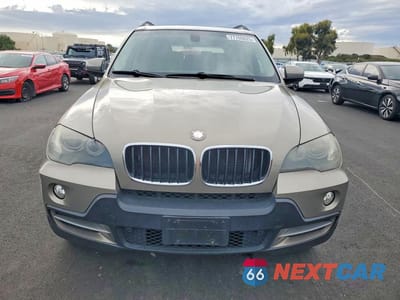 Piąte zdjęcie samochodu w środku: 2008 BMW X5 3.0I VIN:5UXFE43588L029636 - miniatura