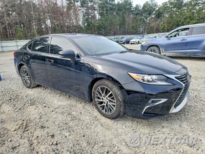 Czwarte zdjęcie samochodu z boku: 2018 LEXUS ES 350 BASE VIN:58ABK1GG4JU091803 - miniatura