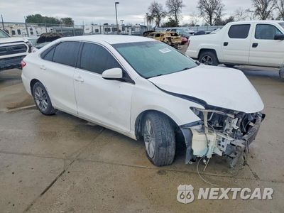 Czwarte zdjęcie samochodu z boku: 2015 TOYOTA CAMRY SE VIN:4T1BF1FK2FU004148 - miniatura