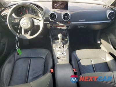 Zdjęcie 8 z 11 samochodu: 2018 AUDI A3 PREMIUM VIN:WAUAUGFF9J1038137 - miniatura