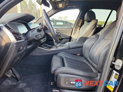 Zdjęcie 7 z 14 samochodu: 2020 BMW X5 SDRIVE 40I VIN:5UXCR4C09L9B40605 - miniatura