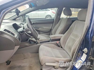 Zdjęcie 7 z 12 samochodu: 2007 HONDA CIVIC LX VIN:1HGFA165X7L041150 - miniatura