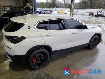 Trzecie zdjęcie samochodu z tyłu: 2018 BMW X2 XDRIVE28I VIN:WBXYJ5C3XJEF82122 - miniatura