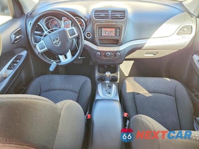 Zdjęcie 8 z 13 samochodu: 2020 DODGE JOURNEY SE VIN:3C4PDCAB4LT181017 - miniatura