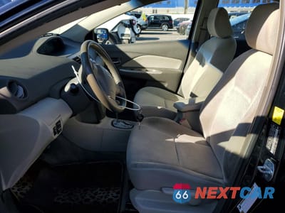 Zdjęcie 7 z 12 samochodu: 2010 TOYOTA YARIS VIN:JTDBT4K31A1372568 - miniatura