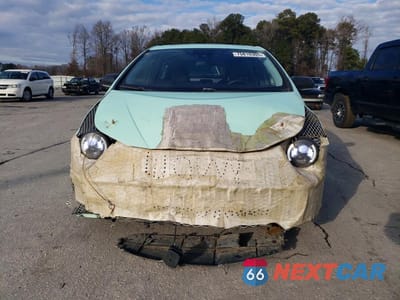 Piąte zdjęcie samochodu w środku: 2016 TOYOTA PRIUS VIN:JTDKARFU1G3027995 - miniatura