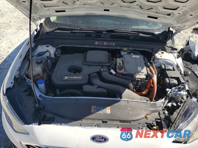 Zdjęcie 11 z 12 samochodu: 2019 FORD FUSION VIN:3FA6P0LU4KR104987 - miniatura