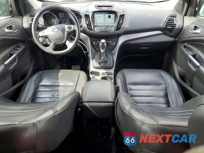 Zdjęcie 8 z 12 samochodu: 2016 FORD ESCAPE SE VIN:1FMCU0G91GUC77809 - miniatura