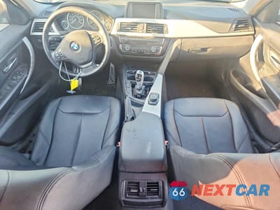 Zdjęcie 8 z 12 samochodu: 2016 BMW 320 I VIN:WBA8A9C57GK616737 - miniatura