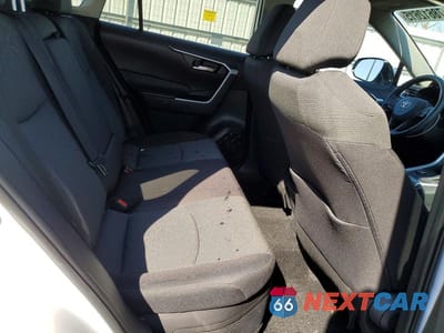 Zdjęcie 11 z 14 samochodu: 2024 TOYOTA RAV4 HYBRID XLE VIN:4T3RWRFV0RU114361 - miniatura