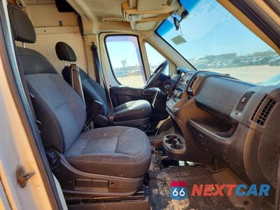 Zdjęcie 11 z 13 samochodu: 2014 RAM PROMASTER 2500 DELIVERY VAN VIN:3C6TRVDD9EE125890 - miniatura