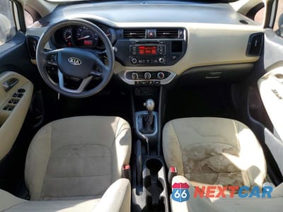 Zdjęcie 8 z 12 samochodu: 2013 KIA RIO LX VIN:KNADM4A33D6274539 - miniatura