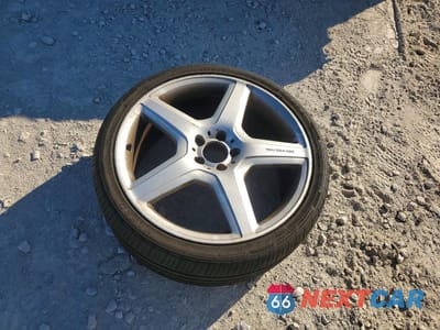 Zdjęcie 12 z 13 samochodu: 2013 MERCEDES-BENZ S 550 VIN:WDDNG7DB1DA533356 - miniatura