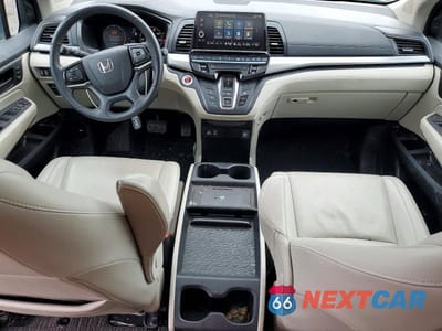 Zdjęcie 8 z 13 samochodu: 2025 HONDA ODYSSEY EXL VIN:5FNRL6H63SB061681 - miniatura
