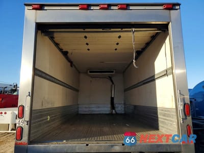 Zdjęcie 10 z 14 samochodu: 2024 ISUZU NRR VIN:JALE5W163R7300258 - miniatura