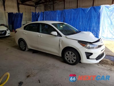 Czwarte zdjęcie samochodu z boku: 2023 KIA RIO LX VIN:3KPA24ADXPE622730 - miniatura