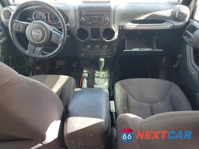 Zdjęcie 8 z 12 samochodu: 2016 JEEP WRANGLER UNLIMITED SPORT VIN:1C4BJWDG8GL186654 - miniatura