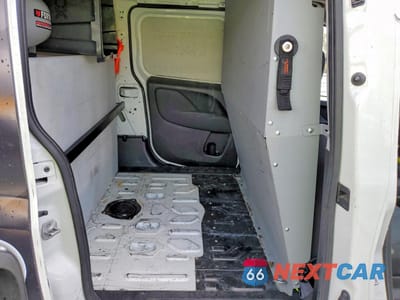 Zdjęcie 11 z 14 samochodu: 2016 RAM PROMASTER UTILITY / SERVICE VAN VIN:ZFBERFAT5G6B09025 - miniatura