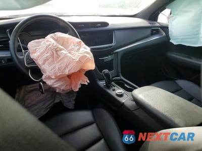 Zdjęcie 8 z 11 samochodu: 2025 CADILLAC XT5 LUXURY VIN:1GYKNAR49SZ113718 - miniatura