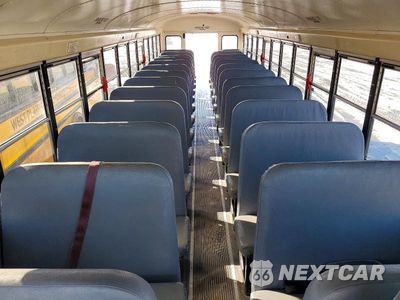 Zdjęcie 6 z 10 samochodu: 2013 IC CORPORATION CE SERIES SCHOOL - SCHOOL BUS VIN:4DRBUSKN4DB307002 - miniatura