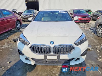 Piąte zdjęcie samochodu w środku: 2022 BMW 228XI VIN:WBA73AK08N7K60781 - miniatura