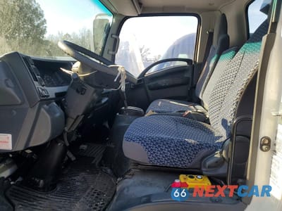 Zdjęcie 7 z 13 samochodu: 2024 ISUZU NPR HD DUMP TRUCK VIN:54DC4W1D6RS200500 - miniatura