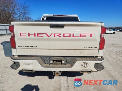 Zdjęcie 6 z 11 samochodu: 2021 CHEVROLET SILVERADO K1500 CUSTOM VIN:3GCUYBEF2MG148364 - miniatura