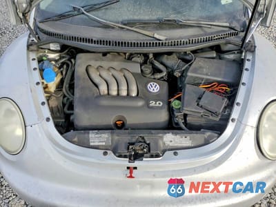 Zdjęcie 11 z 11 samochodu: 2000 VOLKSWAGEN NEW BEETLE GLS VIN:3VWCA21C5YM473963 - miniatura