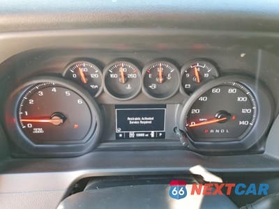 Zdjęcie 9 z 12 samochodu: 2025 CHEVROLET SILVERADO K2500 CUSTOM VIN:1GC4KME76SF366523 - miniatura