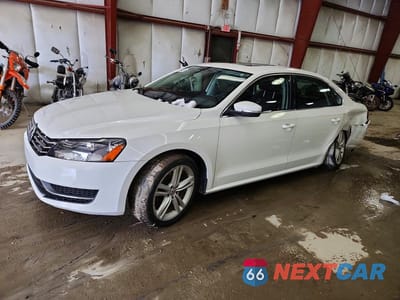2015 VOLKSWAGEN PASSAT SE 1VWBV7A38FC021128 - główne zdjęcie licytacji z USA - miniatura