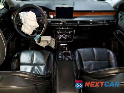Zdjęcie 8 z 14 samochodu: 2020 LINCOLN CORSAIR RESERVE VIN:5LMCJ2D99LUL28926 - miniatura