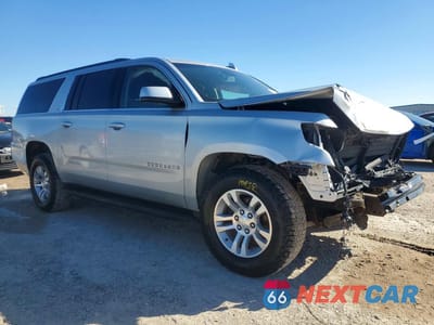 Czwarte zdjęcie samochodu z boku: 2019 CHEVROLET SUBURBAN K1500 LT VIN:1GNSKHKC2KR394535 - miniatura