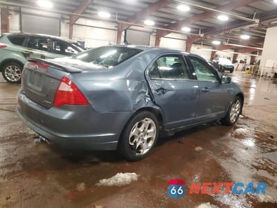 Trzecie zdjęcie samochodu z tyłu: 2011 FORD FUSION SE VIN:3FAHP0HG4BR168300 - miniatura