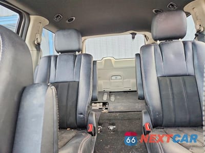 Zdjęcie 10 z 13 samochodu: 2019 DODGE GRAND CARAVAN SXT VIN:2C4RDGCGXKR543345 - miniatura