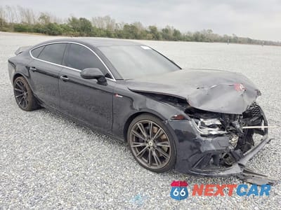 Czwarte zdjęcie samochodu z boku: 2013 AUDI A7 PREMIUM PLUS VIN:WAUYGAFC2DN140479 - miniatura