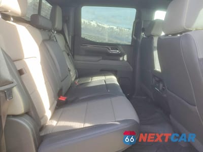 Zdjęcie 10 z 12 samochodu: 2024 CHEVROLET SILVERADO K1500 ZR2 VIN:3GCUDHEL2RG294825 - miniatura