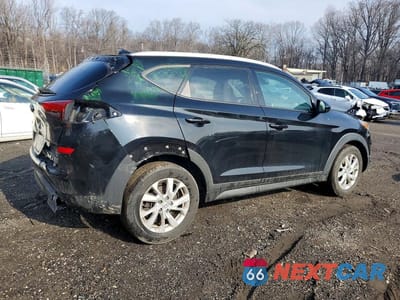 Trzecie zdjęcie samochodu z tyłu: 2019 HYUNDAI TUCSON VALUE VIN:KM8J33A44KU021150 - miniatura