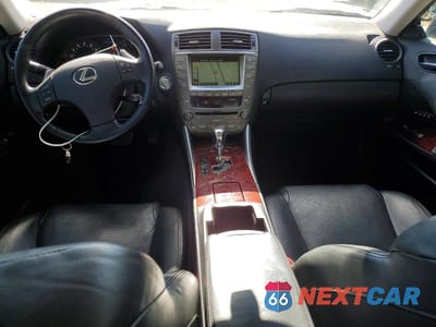 Zdjęcie 8 z 12 samochodu: 2008 LEXUS IS 250 BASE VIN:JTHCK262385018419 - miniatura