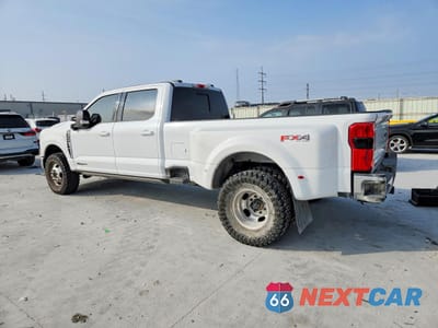 Drugie zdjęcie samochodu z przodu: 2023 FORD F350 SUPER DUTY VIN:1FT8W3DT6PEE01542 - miniatura
