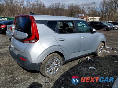 Trzecie zdjęcie samochodu z tyłu: 2020 KIA SOUL LX VIN:KNDJ23AUXL7057965 - miniatura