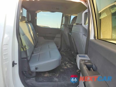 Zdjęcie 10 z 13 samochodu: 2025 FORD F350 SUPER DUTY VIN:1FD8W3HT3SED21193 - miniatura