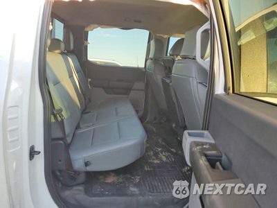 Zdjęcie 10 z 13 samochodu: 2025 FORD F350 SUPER DUTY VIN:1FD8W3HT3SED21193 - miniatura