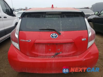 Zdjęcie 6 z 12 samochodu: 2015 TOYOTA PRIUS C VIN:JTDKDTB39F1103863 - miniatura