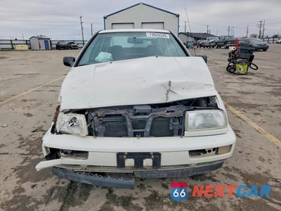 Piąte zdjęcie samochodu w środku: 1998 VOLKSWAGEN JETTA GL VIN:3VWRA81H7WM209052 - miniatura